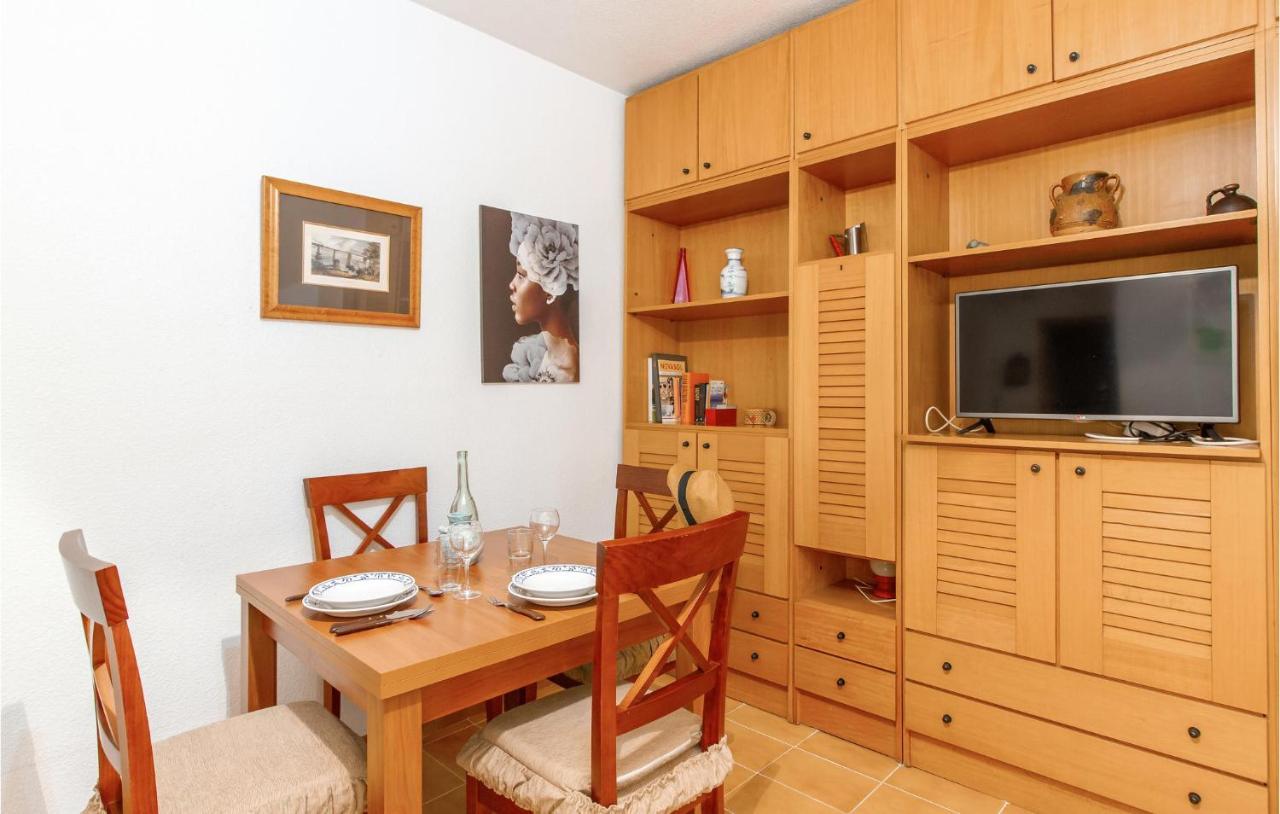1 Bedroom Nice Apartment In Santa Pola Eksteriør billede